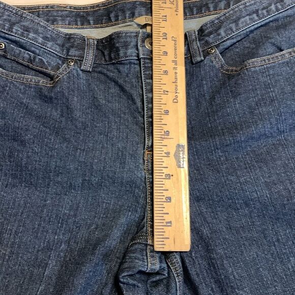 Duluth Trading Co Size 12/31 denim bootcut jeans.  Like new - Picture 3 of 7